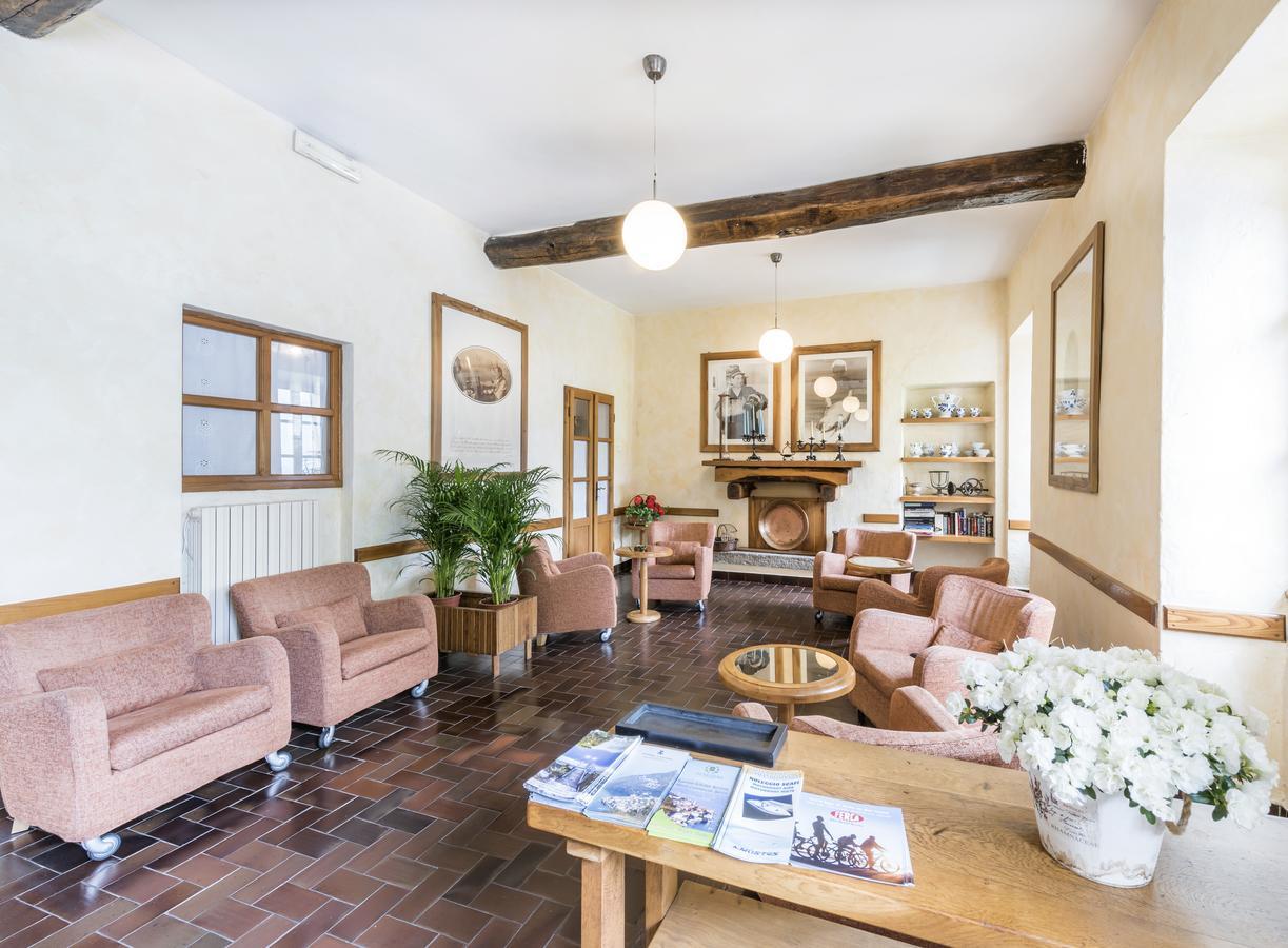 Crotto Del Misto Hotel Lezzeno Buitenkant foto